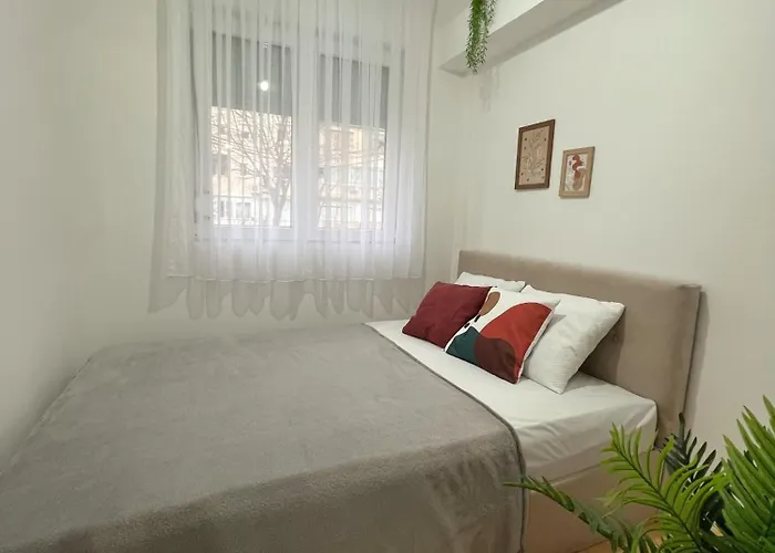 Charming 2 Bedroom Skopje