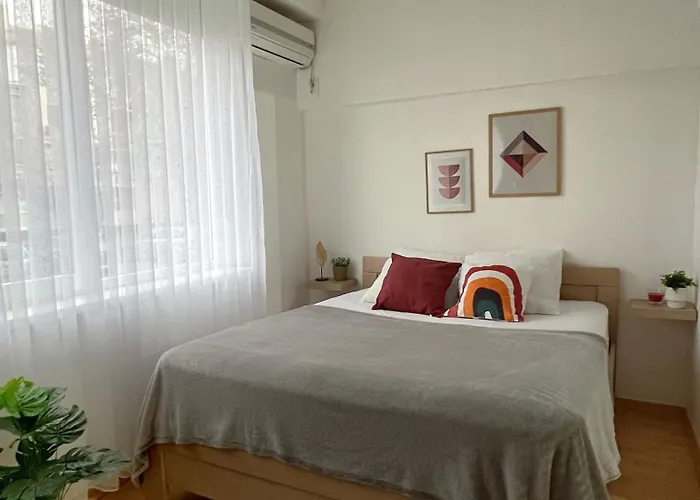 Apartment Charming 2 Bedroom